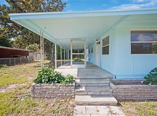 1389 NW 7th Ln, Lake Panasoffkee, FL 33538