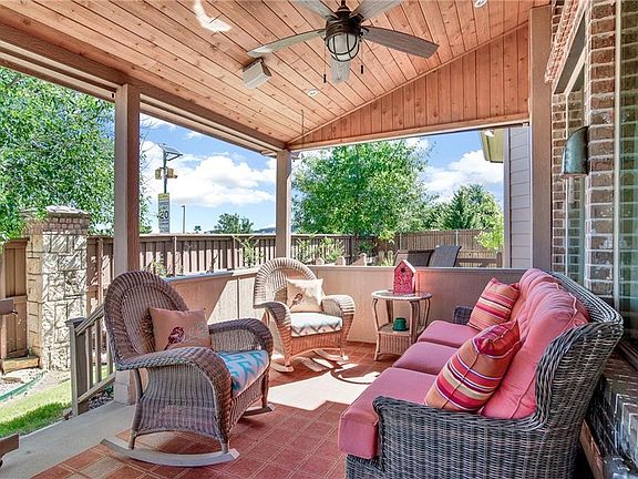 4th image of 3017 Lakefield Dr