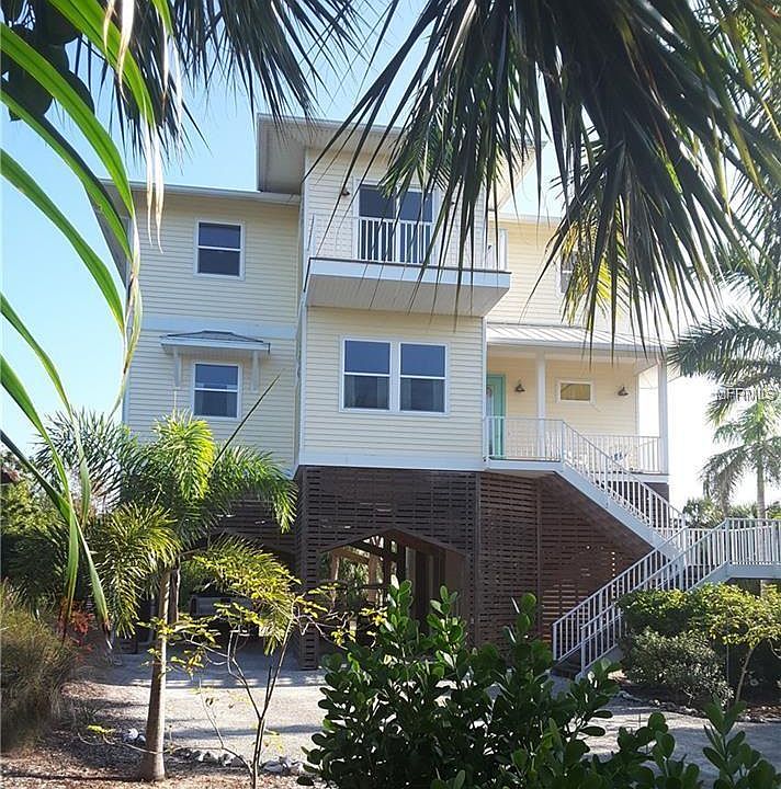 1st image of 430 Kettle Harbor Dr