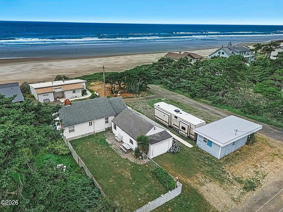5th image of 6984 NW Finisterre Ave