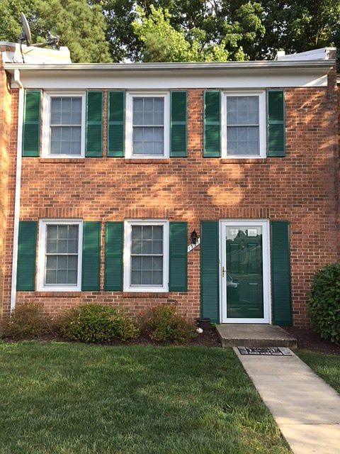 1st image of 1557 Front Royal Dr
