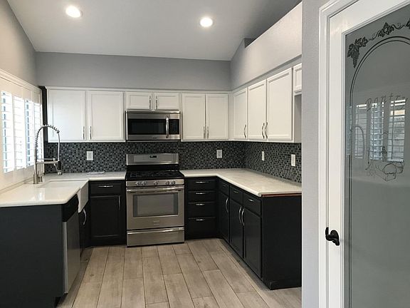 2nd image of 11302 Sawgrass Bnd