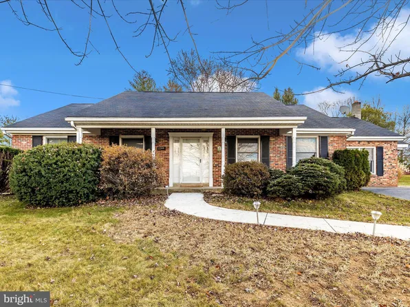 22441 Cave Hill Rd, Smithsburg, MD 21783