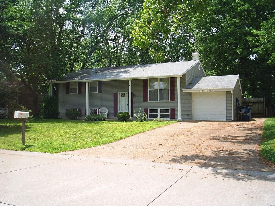 1st image of 2723 Beverly Dr