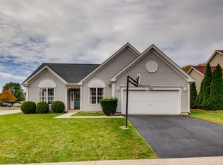 1057 Teasel Ln, Aurora, IL 60504