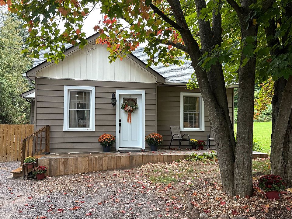 1st image of 909 Mount Pleasant Rd
