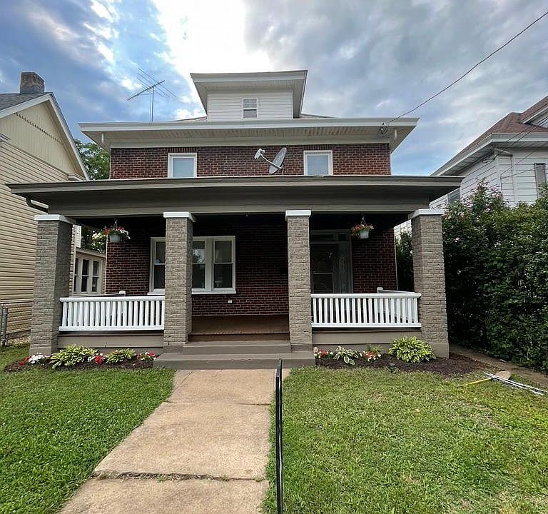 1st image of 824 Dale Ave SE