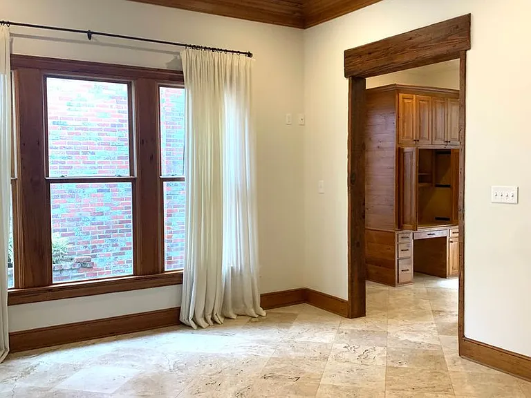 2724 Bocage Lake Dr — Photo 14
