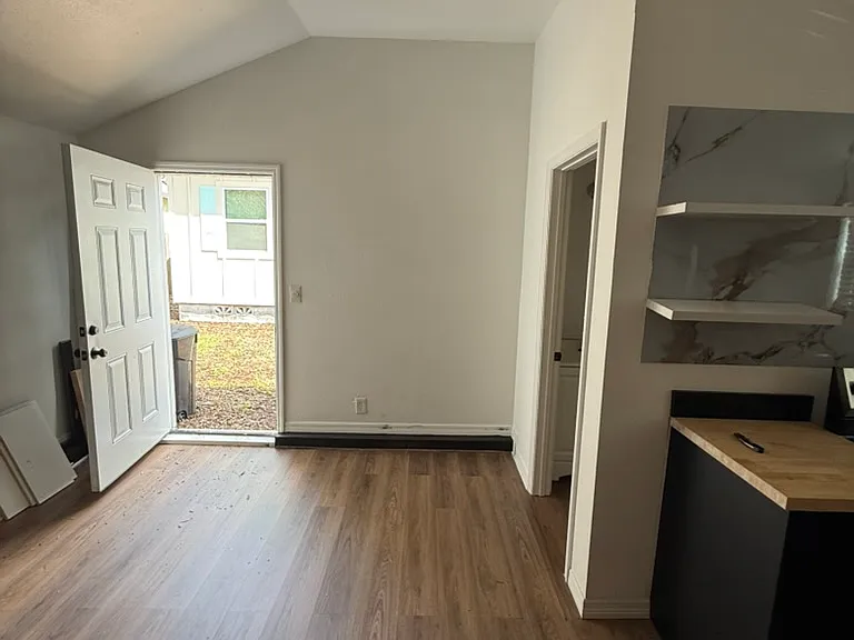 658 23rd Ave S #3 — Photo 3
