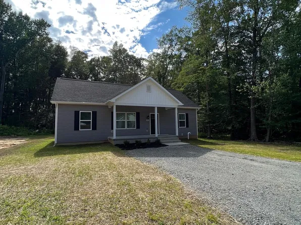 334 Shorewood Dr, Colonial Beach, VA 22443