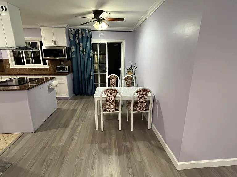 26569 Underwood Ave — Photo 8