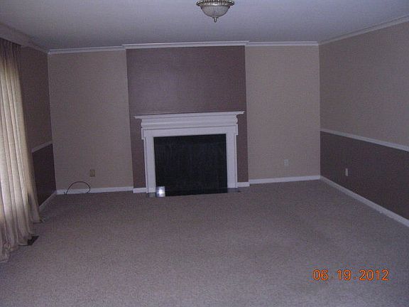 5th image of 620 Earlwood Dr