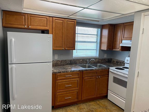 4th image of 1412 Herschell St Unit 2