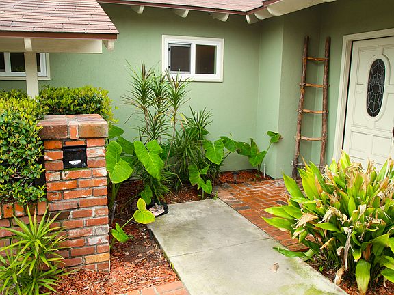 3rd image of 4168 N Santa Lucia St
