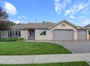 139 Timberline Dr, Lemont, IL 60439