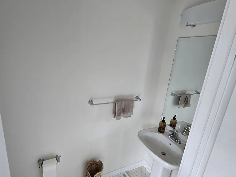 33 Baskett St — Photo 9