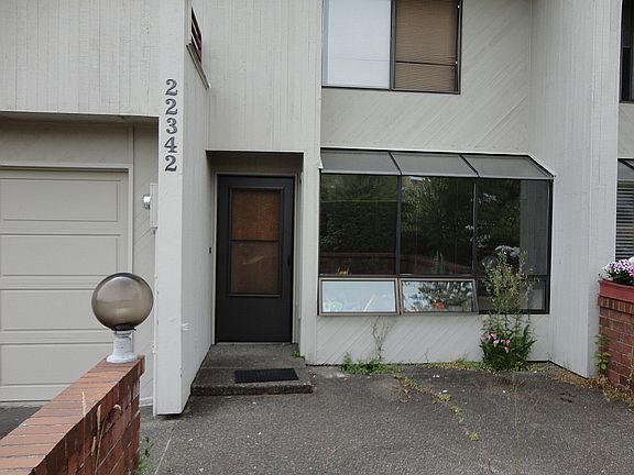 3rd image of 22342 6th Ave S