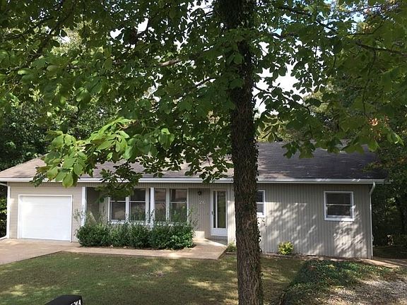 2nd image of 26 Munster Dr