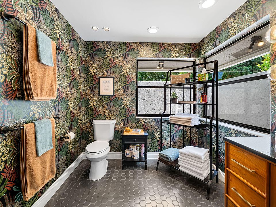 1st image of 15165 Meadow Wood Drive