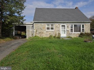 1307 Meadowcreek Ln, Lancaster, PA