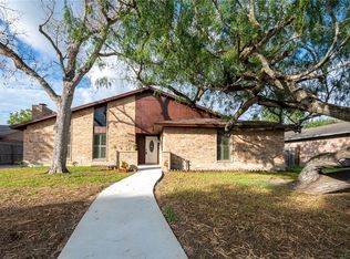 4925 Shadowbend Dr, Corpus Christi, TX 78413