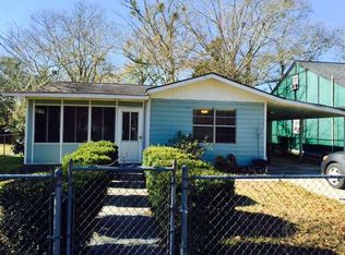 415 Keller St, Waveland, MS 39576