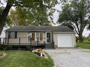 604 W State Road 8, Hebron, IN 46341