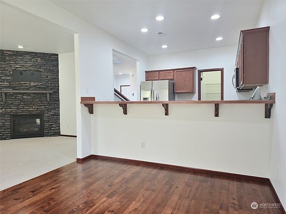 5th image of 2032 171st Street SW