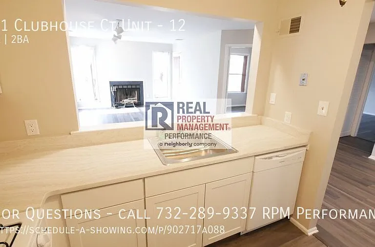531 Clubhouse Ct #12 — Photo 13