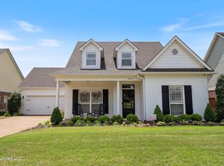 2305 Saint Ives Ln, Hernando, MS 38632