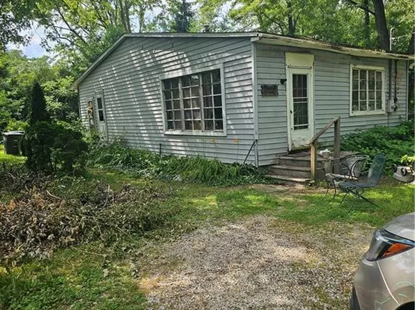2427 Vaness Dr, Toledo, OH 43615