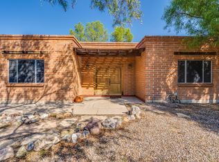 952 S La Higuera, Green Valley, AZ 85614