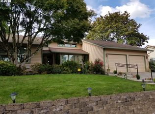 2400 SE Park Crest Ave, Vancouver, WA