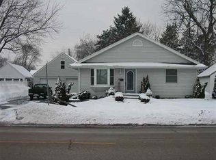 334 S Randall Ave, Janesville, WI 53545