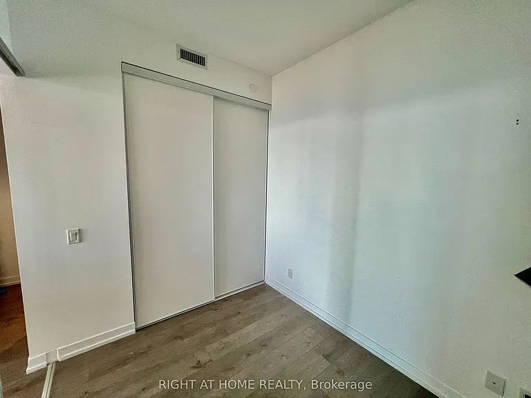 950 Portage Pkwy #5007 — Photo 9