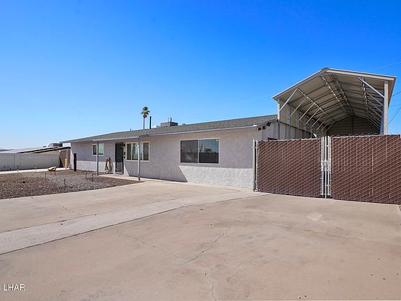 3rd image of 2261 Sahara Dr