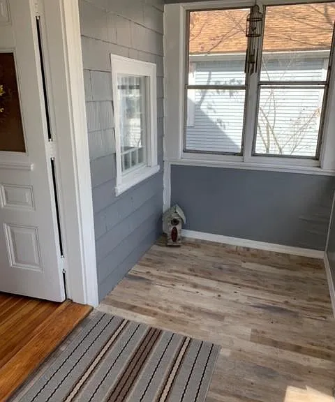 81 Clare Ave — Photo 3