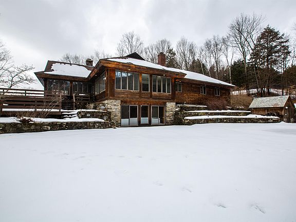 2nd image of 250 Mill Pond Ct
