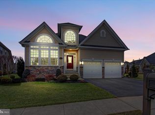 5 Firefly Ln, Barnegat, NJ 08005