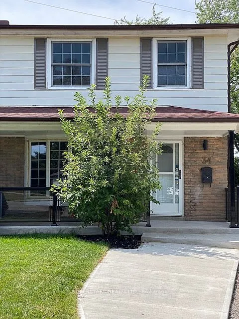 4 bed, $3,550 — Photo 1