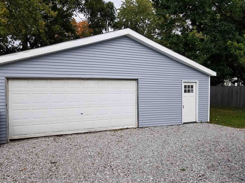 140 W Union St, Waterloo, IN 46793 Zillow