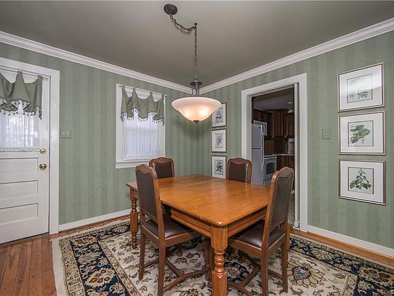 4th image of 5607 Chamberlayne Ave
