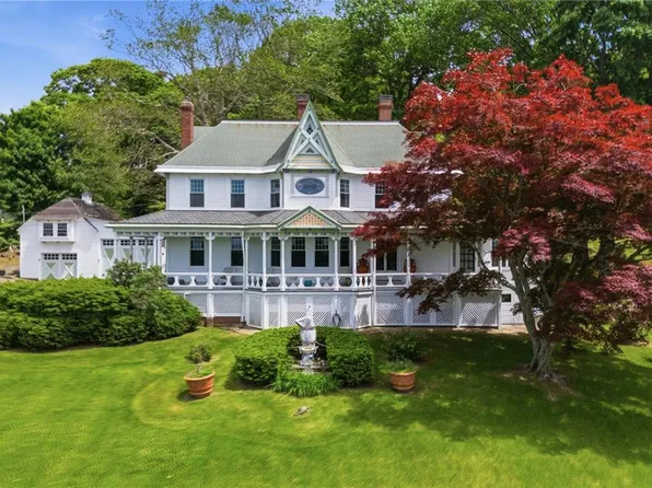 1660 Main Rd, Tiverton, RI 02878