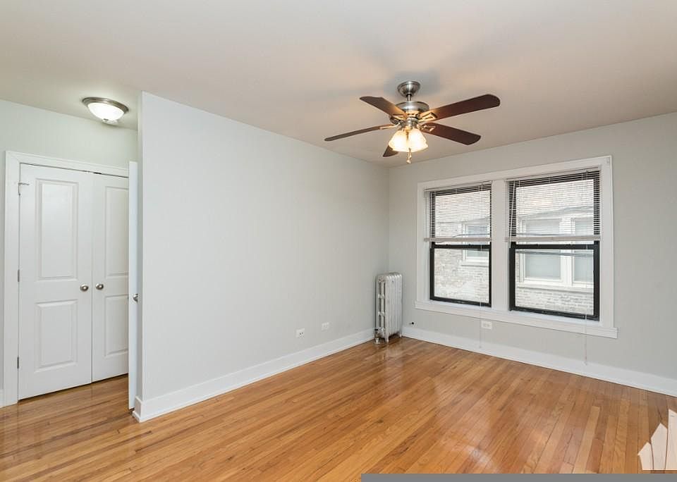 1st image of 516 W Cornelia Ave #516/319