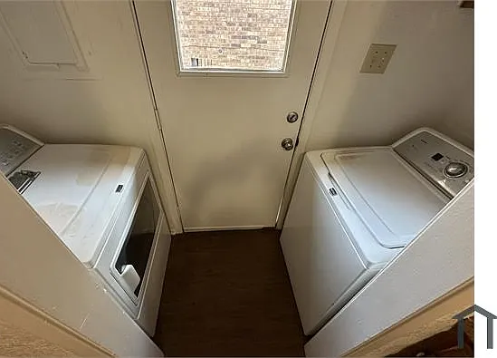 2 bed, 985 sqft, $1,200 — Photo 3