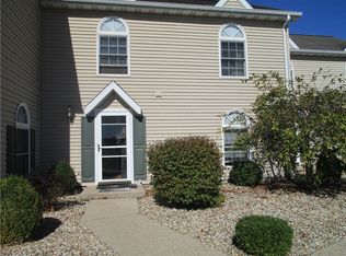 602 Beyers Lake Est, Pana, IL 62557