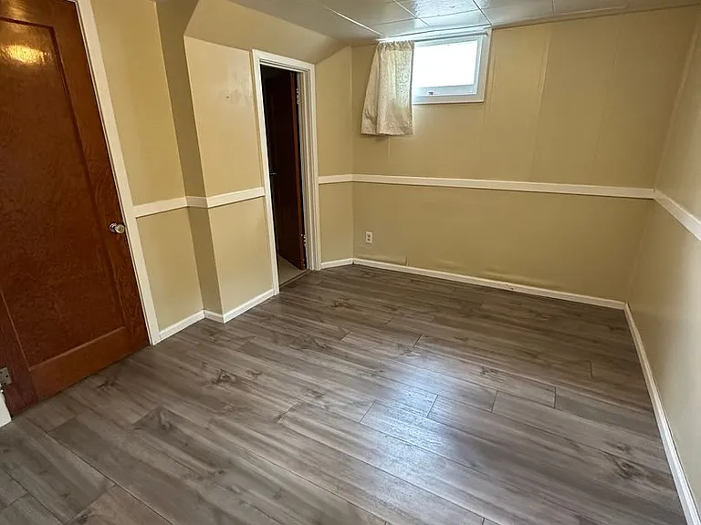 1714 Logan Ave — Photo 13
