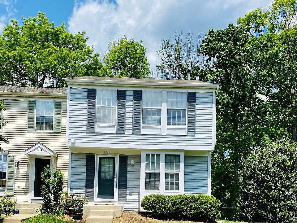 2nd image of 1212 Seminole Dr