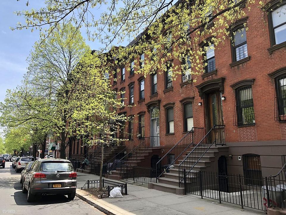 2nd image of 342 Greene Ave APT 2