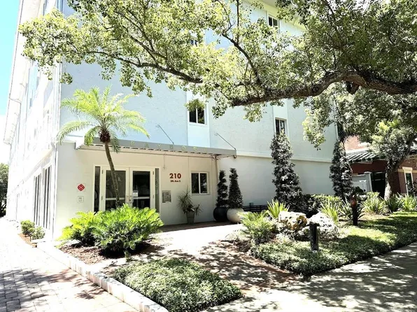 210 5th Ave S Unit 304, Saint Petersburg, FL 33701